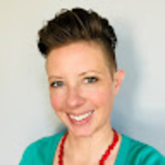 Meet your Posher, Adriane - Picture 1 of 1